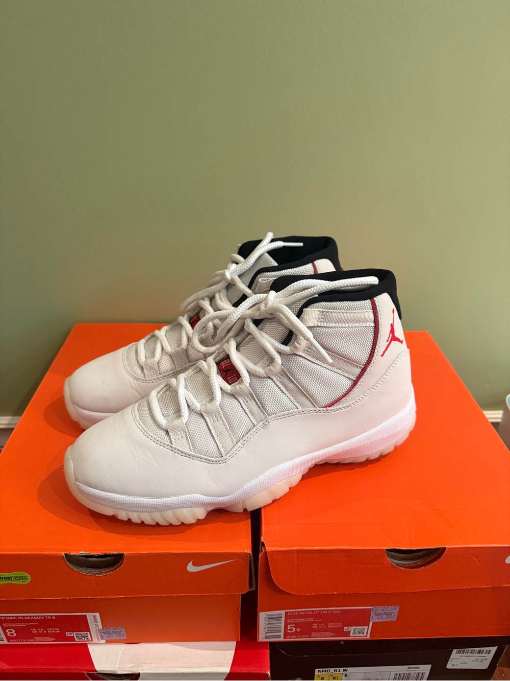 Authentic Nike Air Jordan 11 Women’s Size EUR 40